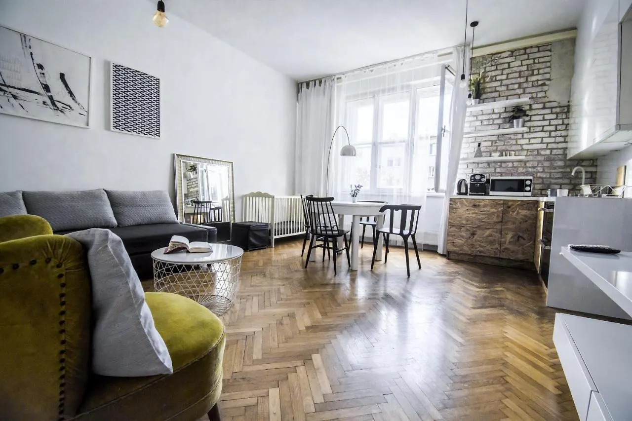 Homestay Lion Apartments - Gold Krakow